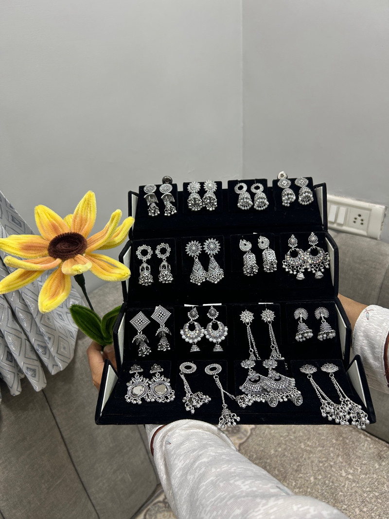 jhukmeee 00881 (2) The Heritage Luxe Collection 👑” - Image 1